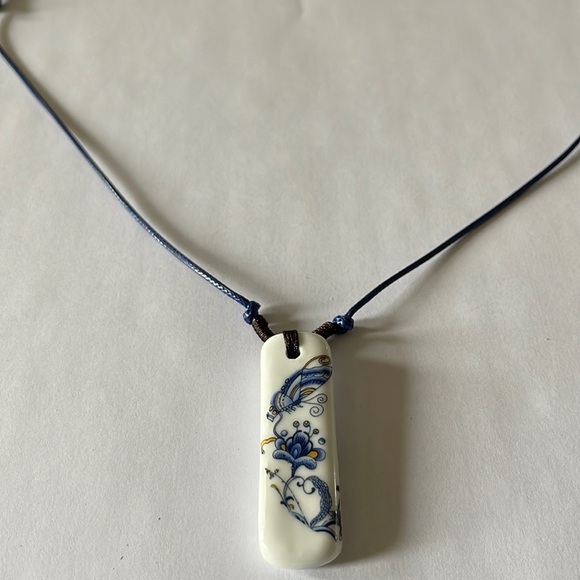 Vintage Ceramic Butterfly Pendant - Picture 2 of 3